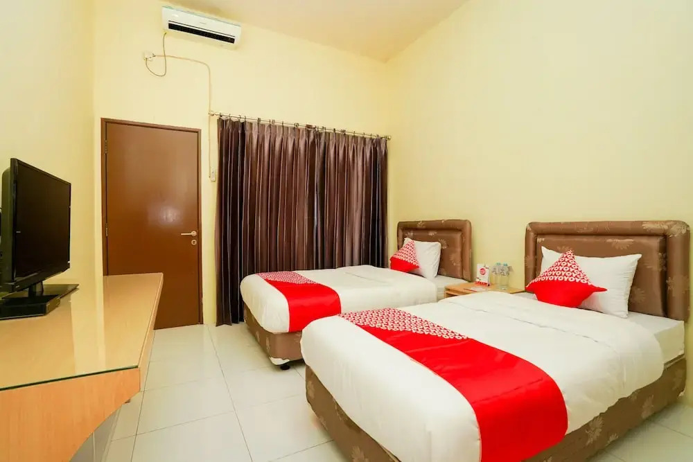 OYO 1857 Wonoboyo Residence Near RSU Katholik Surabaya Kota Surabaya