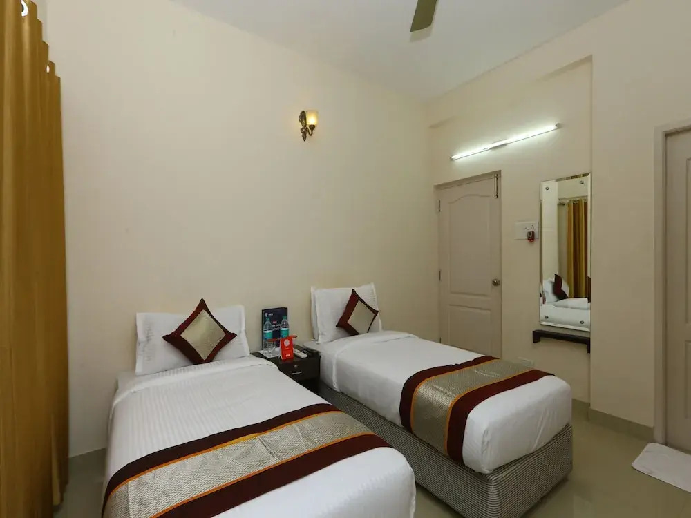 OYO 10106 Hotel NLBR