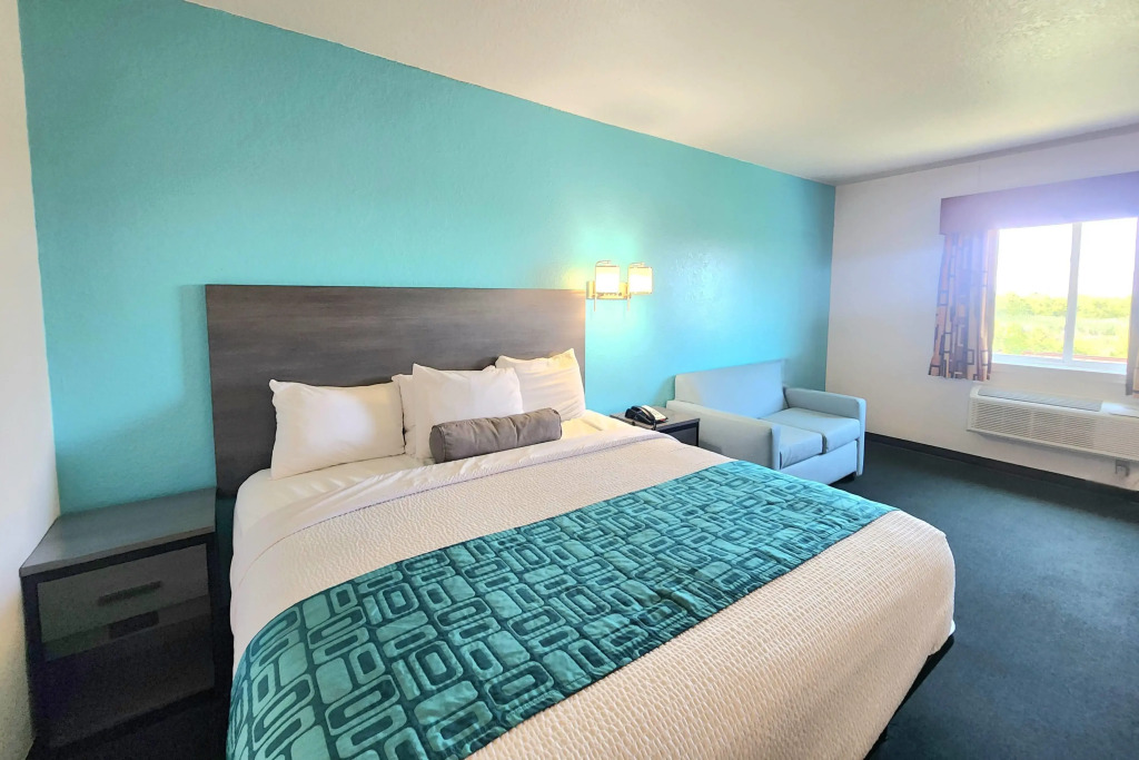 Howard Johnson by Wyndham Galveston