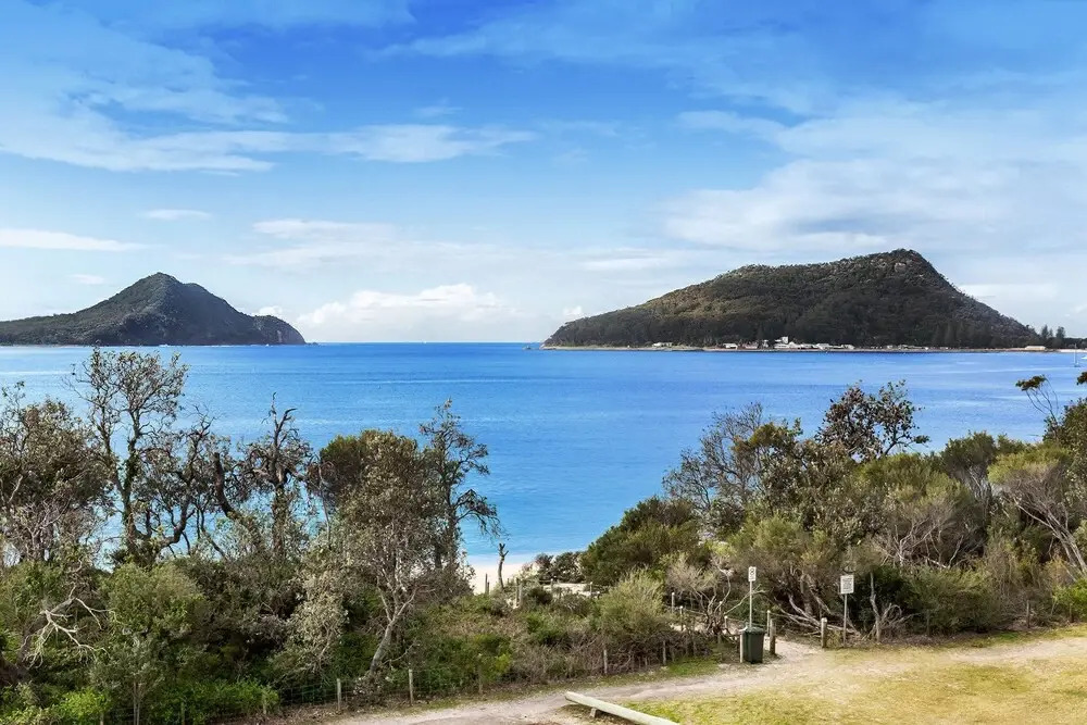 Albacore Unit 8,12 Ondine Close
