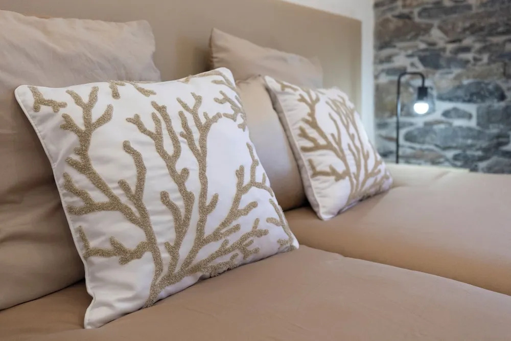 Stay in our cozy and wonderful Casa da Rosinha
