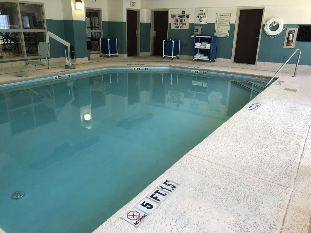 Holiday Inn Exp Murrell Inlet Myrtle Bch