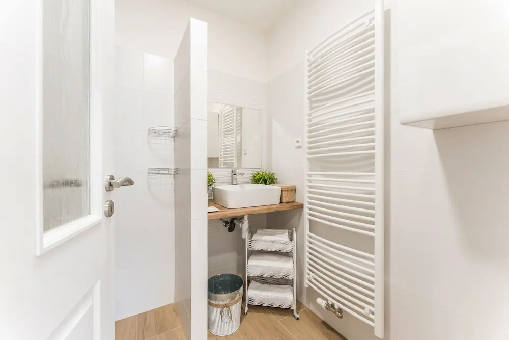 APT in Alb. nad Orlici by Michal&Friends