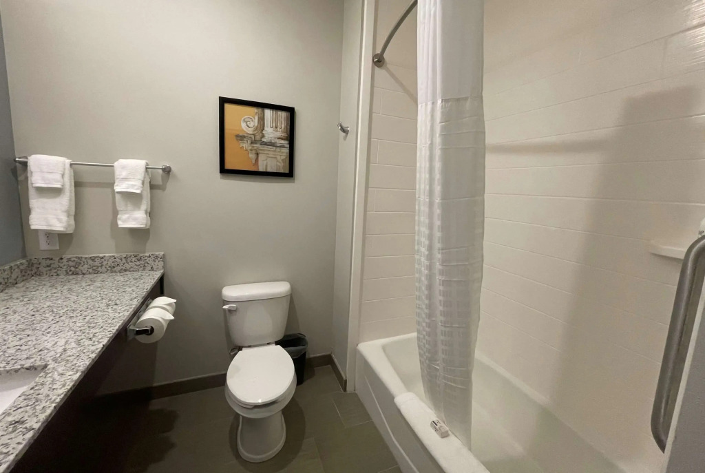 Hawthorn Extended Stay by Wyndham Sulphur Lake Charles