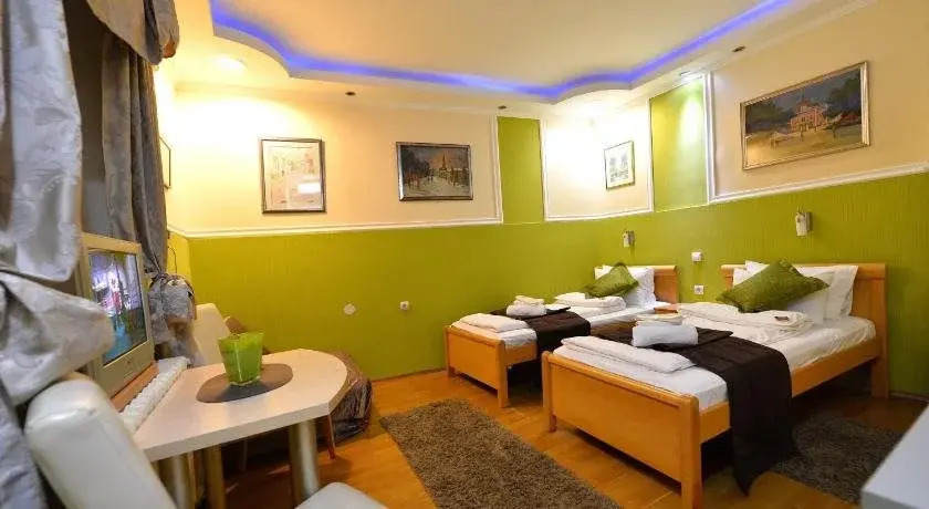 Guest Accommodation TAL Centar