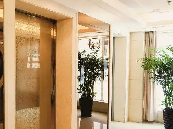Chengmao Intoxication Hot Spring Hotel