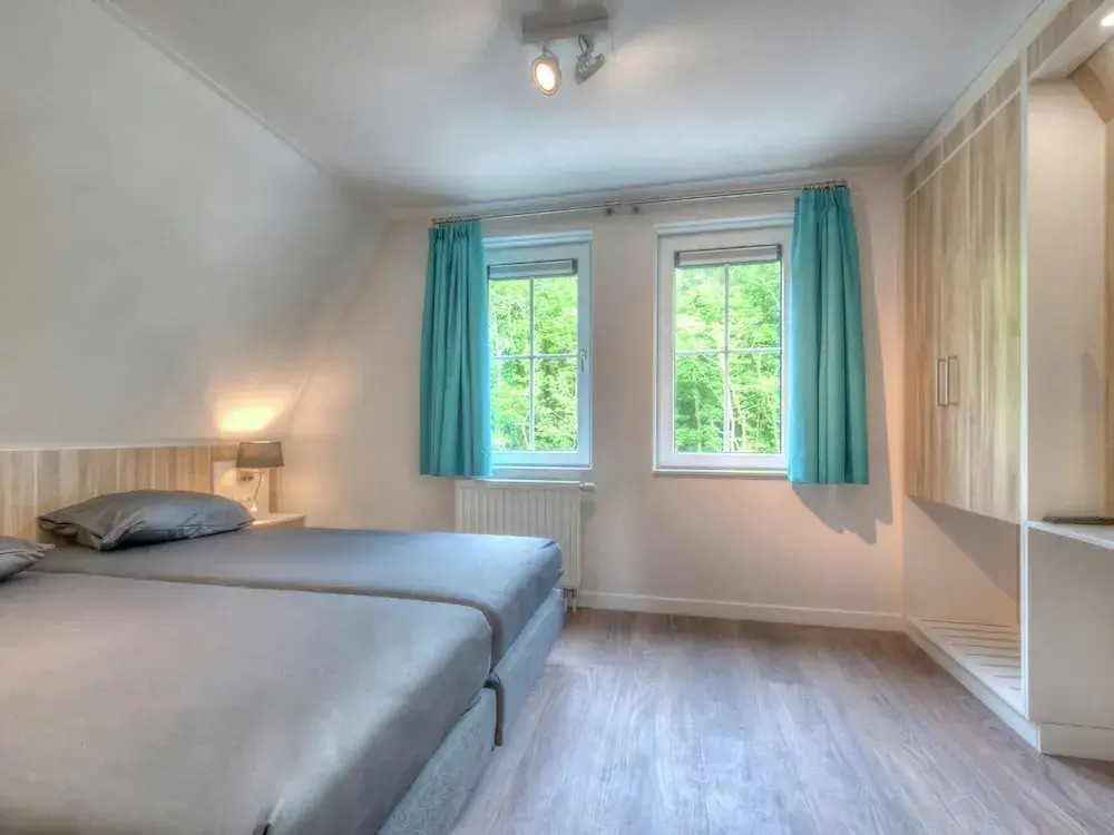 Luxurious, Stately Villa With Washing Machine, on a Holiday Park, Beach at 1 km