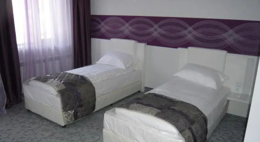 Enira Spa Hotel