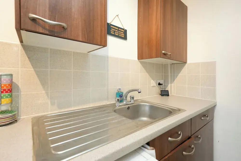 Balcony-freeparking-centrallocation-familyfriendly