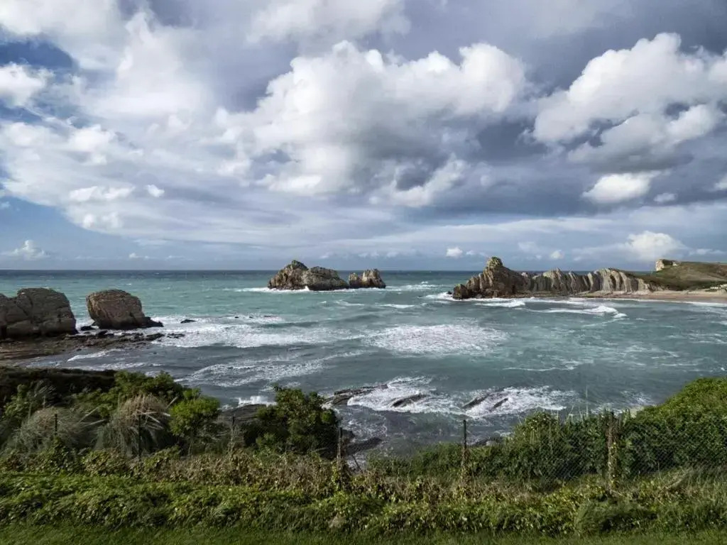 House with 5 bedrooms in Cantabria with wonderful sea view enclosed garden and WiFi 50 m from the beach