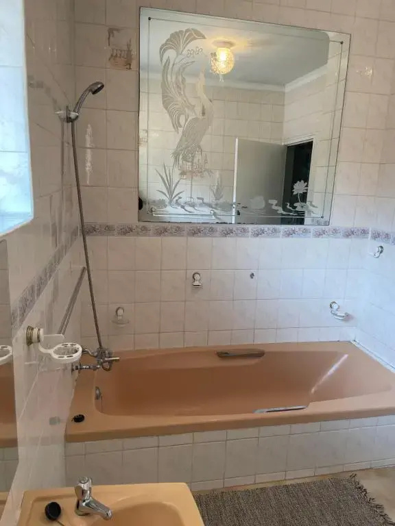 Host Hub Guest House