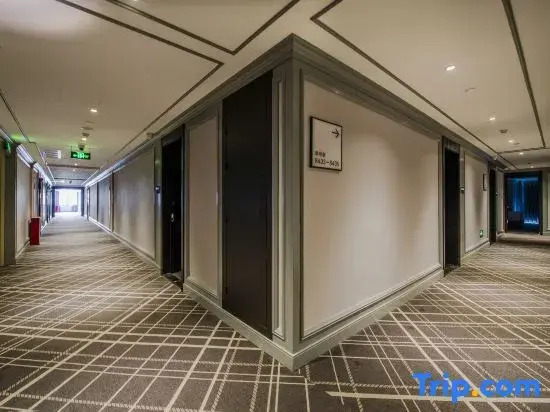 Subak Cloud Hotel (Guangzhou Nansha District Government Galaxy COCOPark Branch)