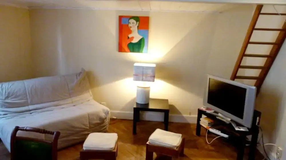 Apartment With one Bedroom in Biarritz, With Enclosed Garden - 300 m F
