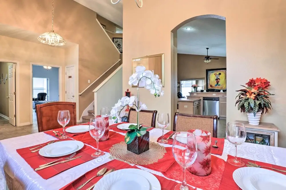 Orlando Area House Near Disney w/ Pool Deck!