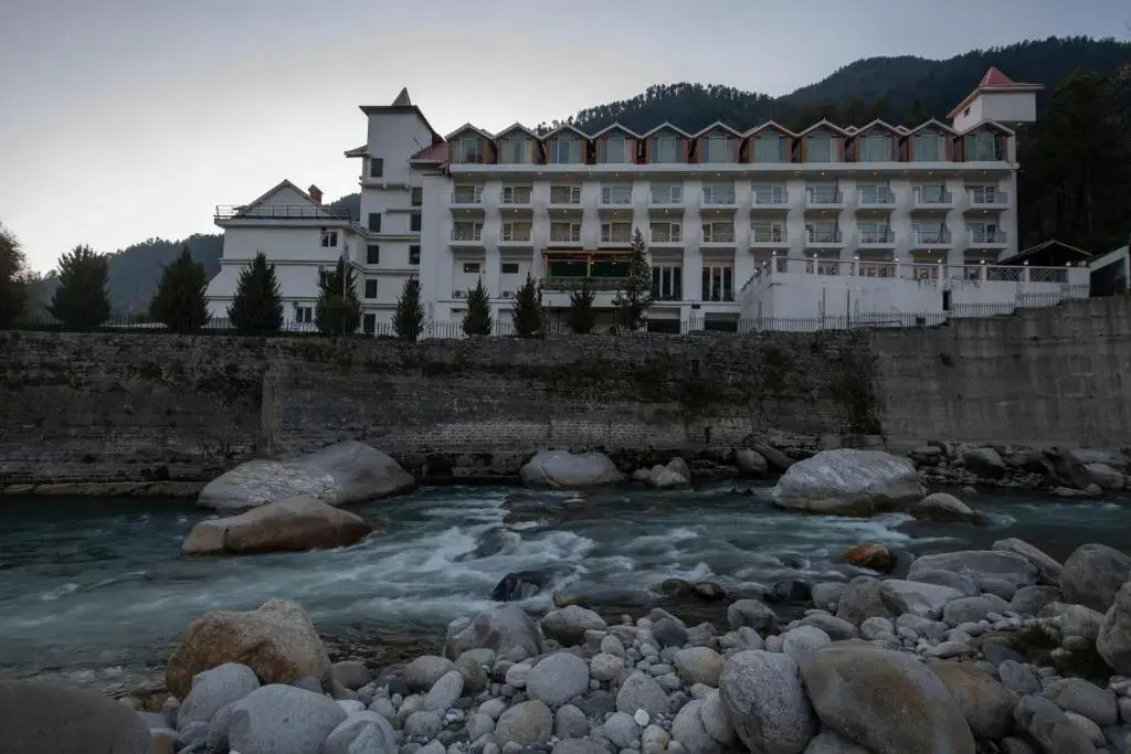 Citrus Manali Resort