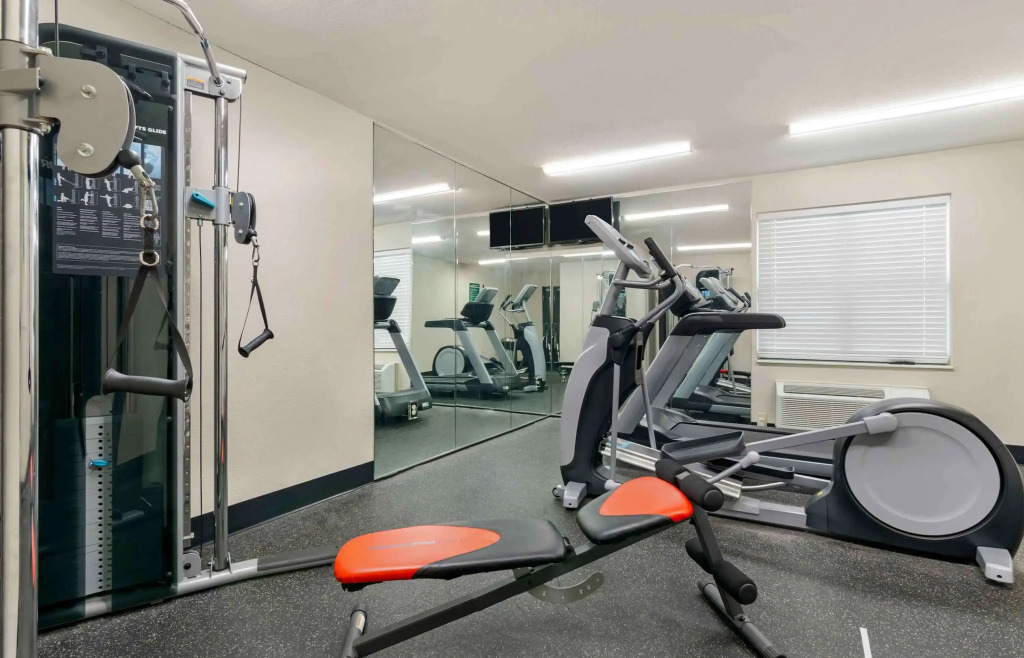 Extended Stay America Suites - Kansas City - Airport