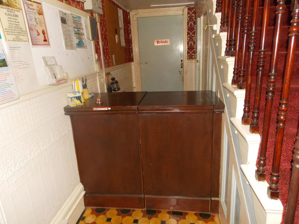 The Darnley Hotel