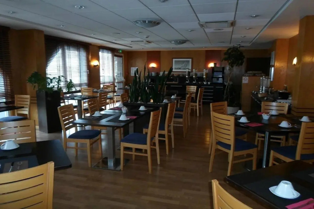 Escale Oceania Vannes Centre