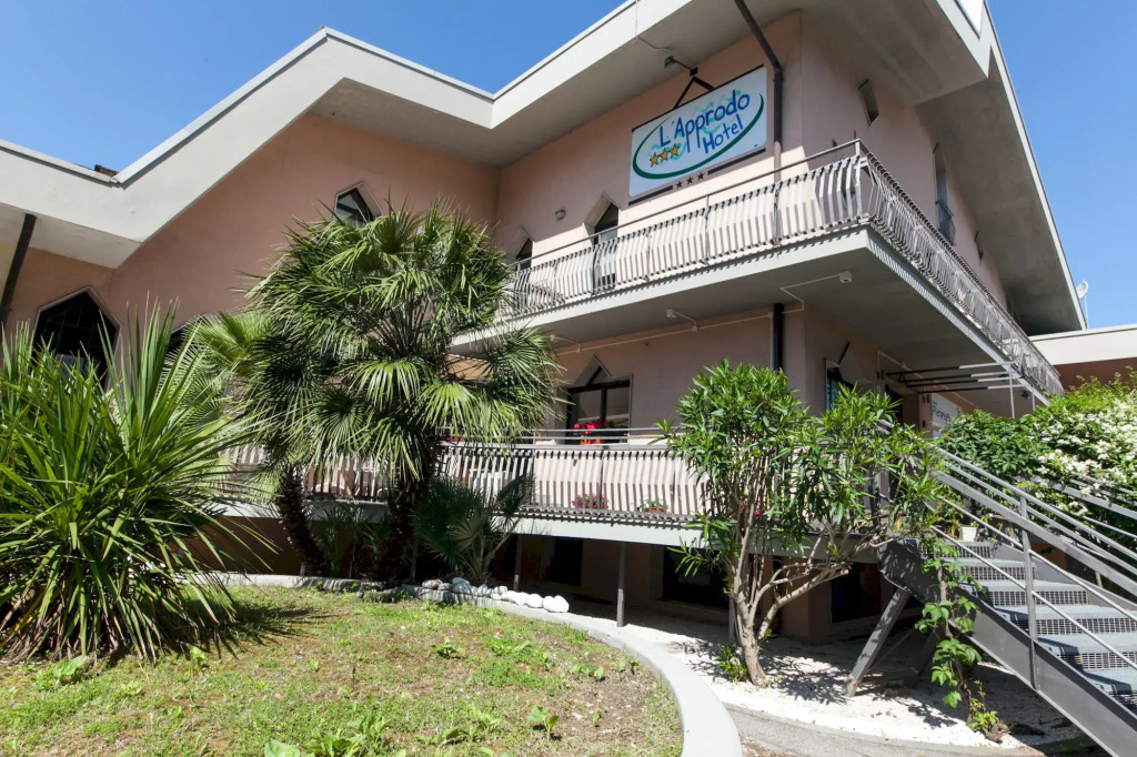 Hotel LApprodo