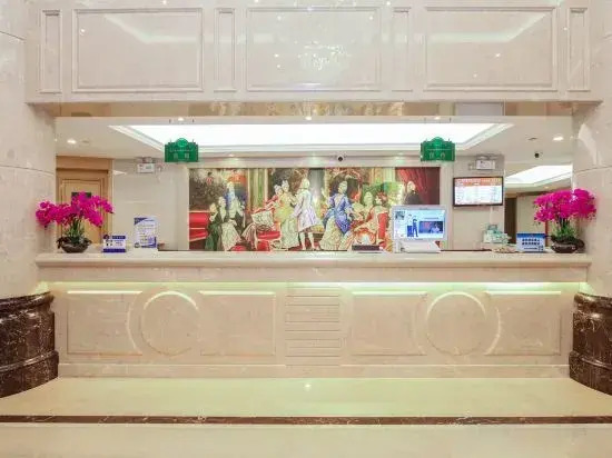 Shangjinghao Hotel (Tian'an Cloud Valley, Shenzhen, Xuexiang Metro Station Branch