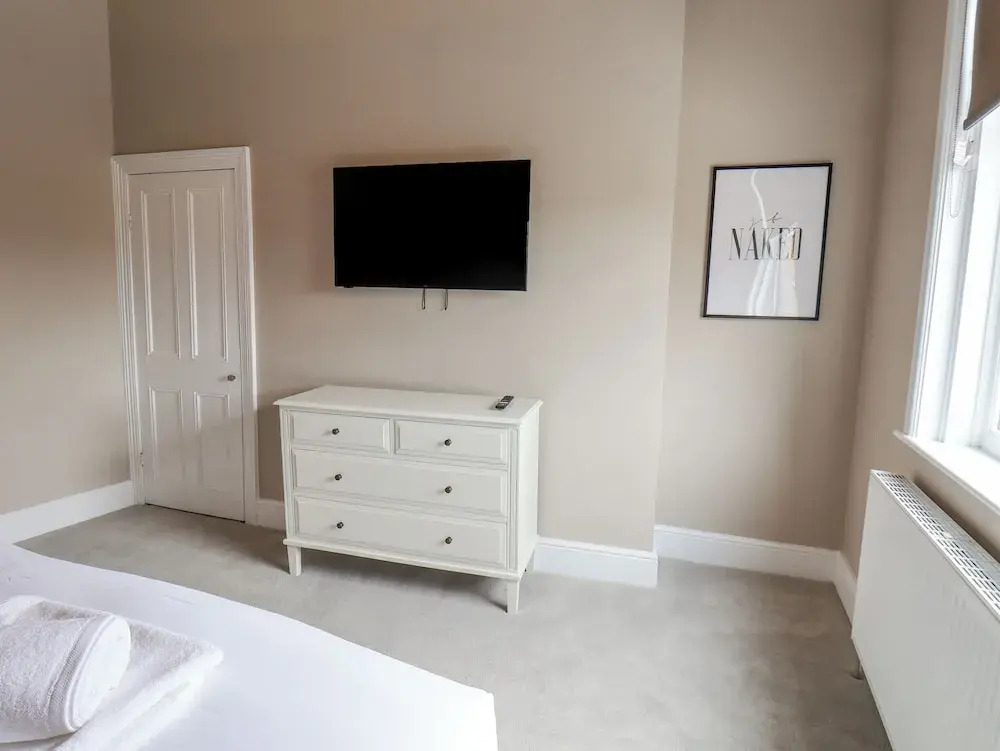Church View Apartment