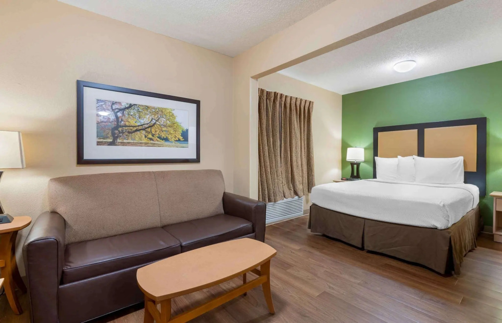 Extended Stay America Suites - Arlington - Six Flags