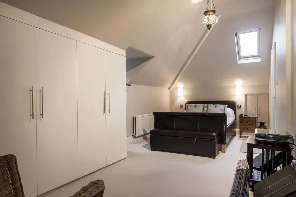Veeve - Family Den