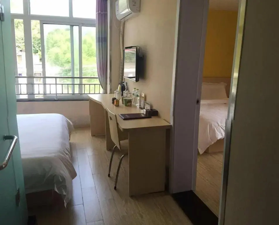 7Days Inn Ziyang Lezhi Yingbin Avenue Branch