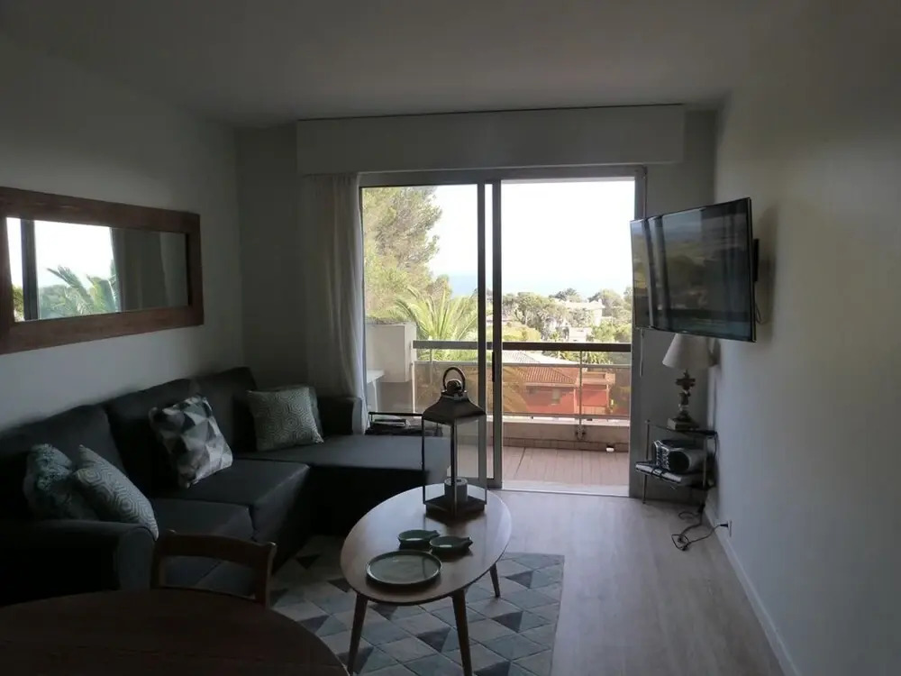 Apartment With one Bedroom in Saint-raphaël, With Wonderful sea View,