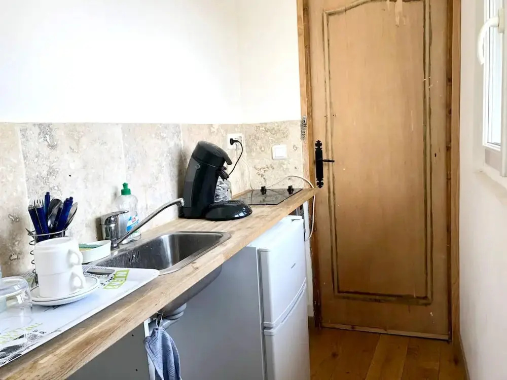 Studio in Villejuif, With Wonderful City View, Furnished Garden and Wifi - 300 km From the Beach