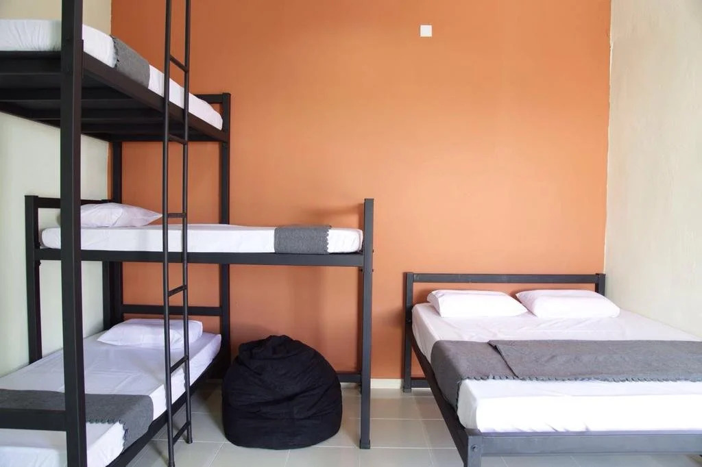Belukar Lodges Private Homestay