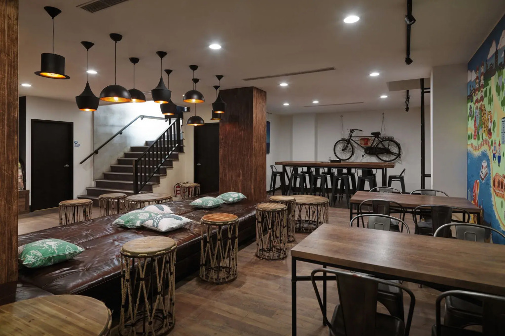 Khan Hotel