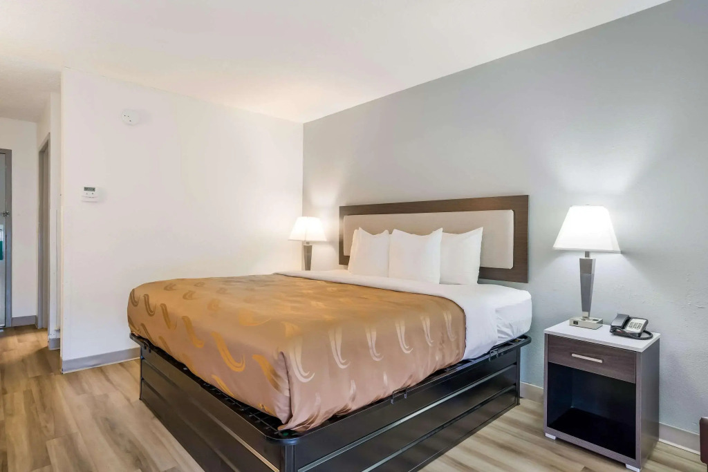 Quality Inn Jacksonville near Camp Lejeune