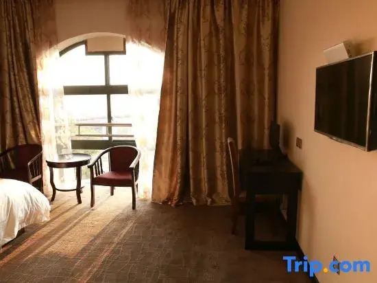 Waitan City Hotel
