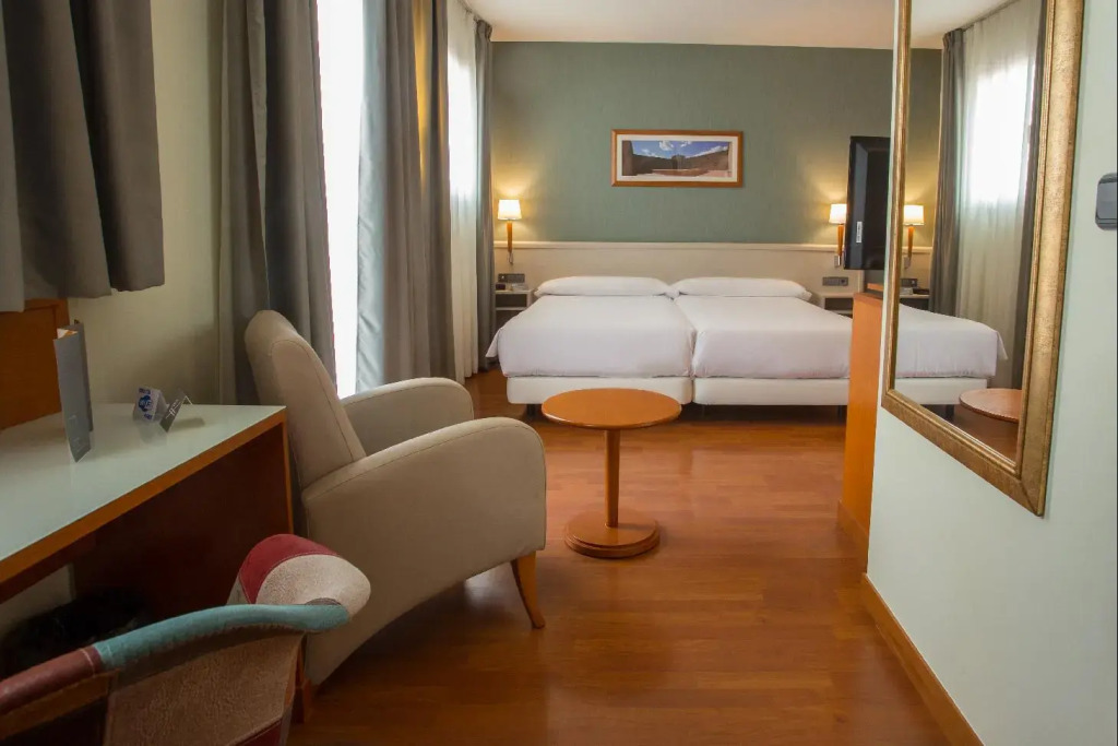 Hotel Alaquas