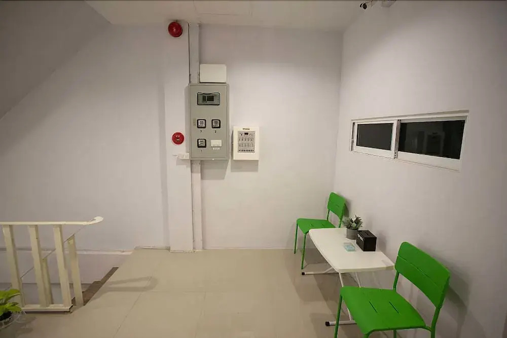 Ink 18/2 Hostel (Sukhumvit  22)