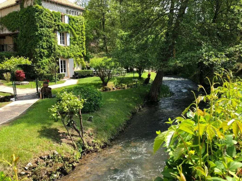 Logis Hôtel Le Moulin de la Beune
