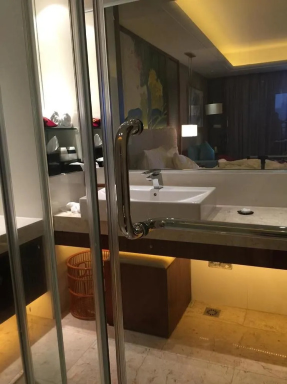 Confer Haiting Hotel Sanya