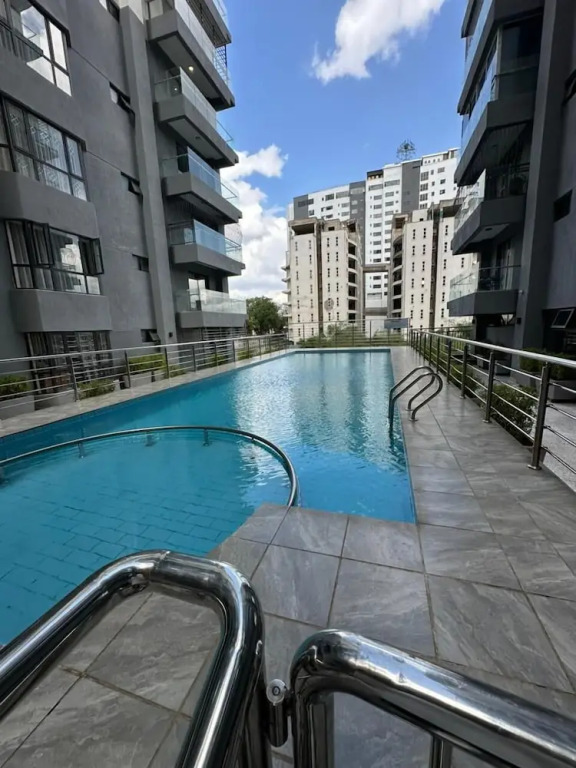 Platinum Oak Residency