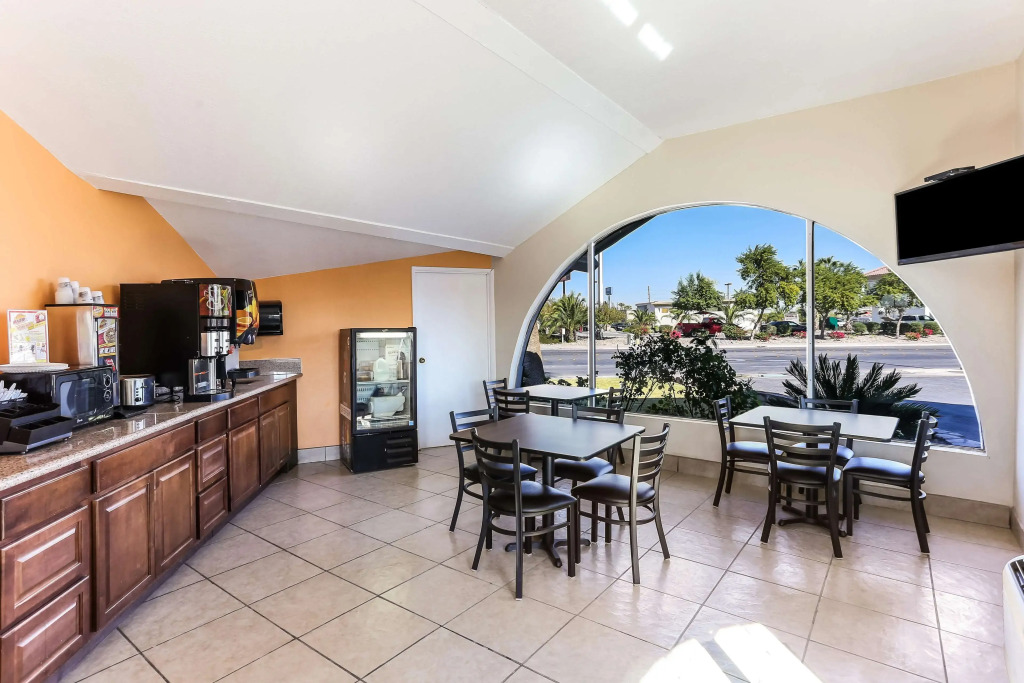 Americas Best Value Inn and Suites El Centro
