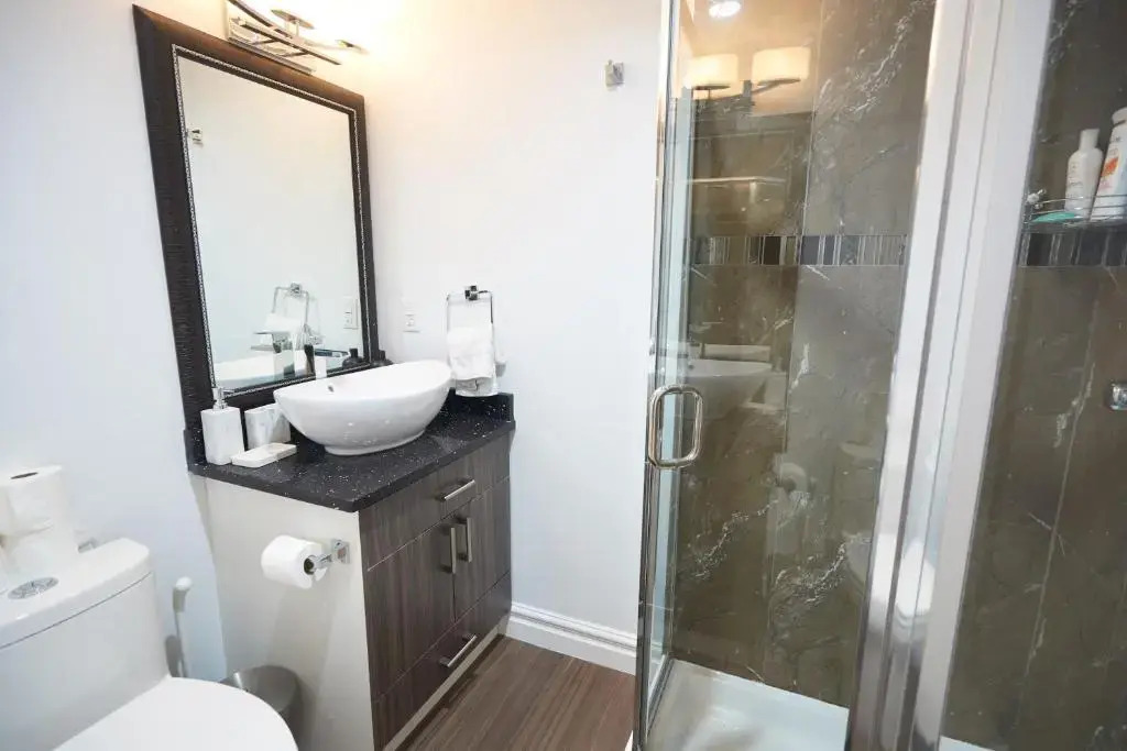 Beautiful Two Bedroom Suite