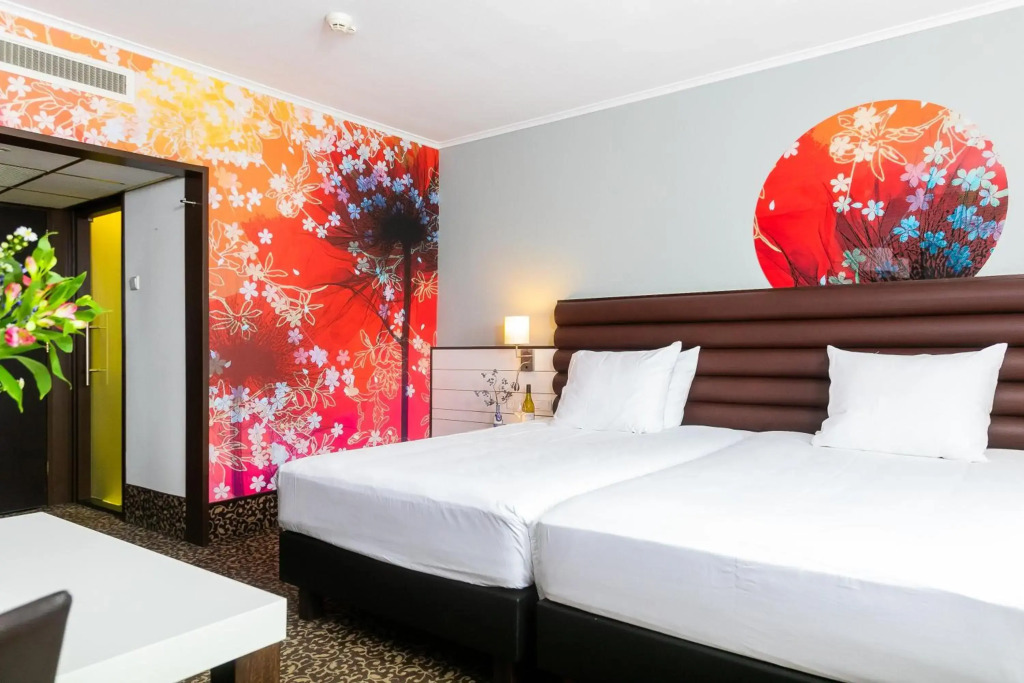 Golden Tulip Hotel Central