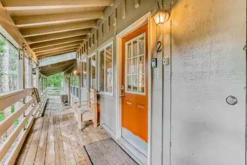 Edelweiss Retreat