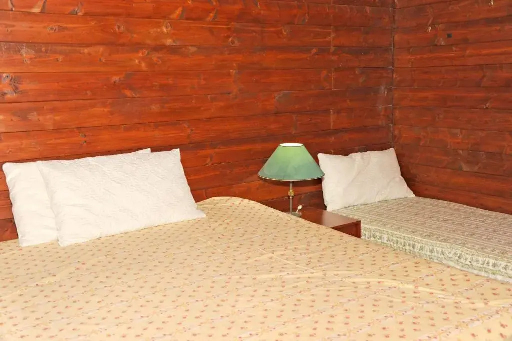 House with 3 bedrooms in Baia Verde 100 m from the beach