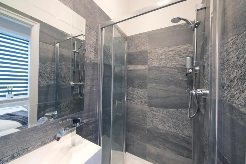 Blackbird Luxury Apartments Room 3