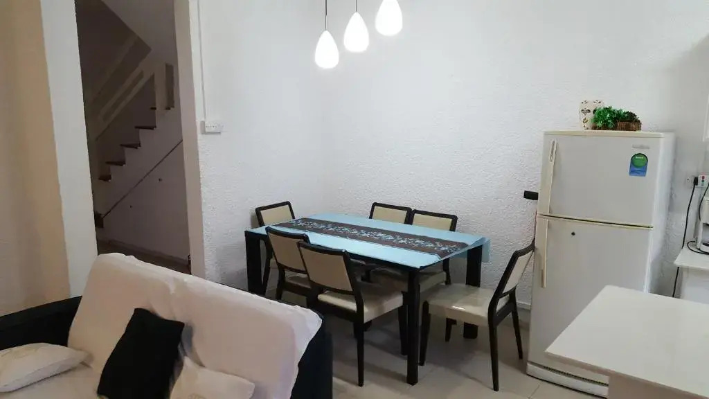 Tamier Complex, 4 bedroom, Flic en Flac