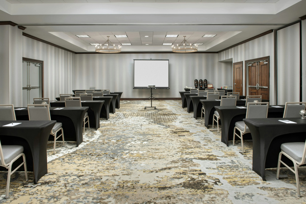 Embassy Suites by Hilton Dulles North Loudoun