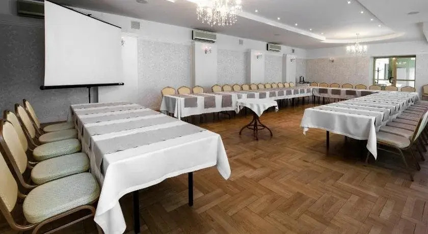 Hotel Piemont