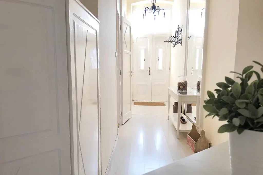 Elegant 125m2 apartment in center of Budapest