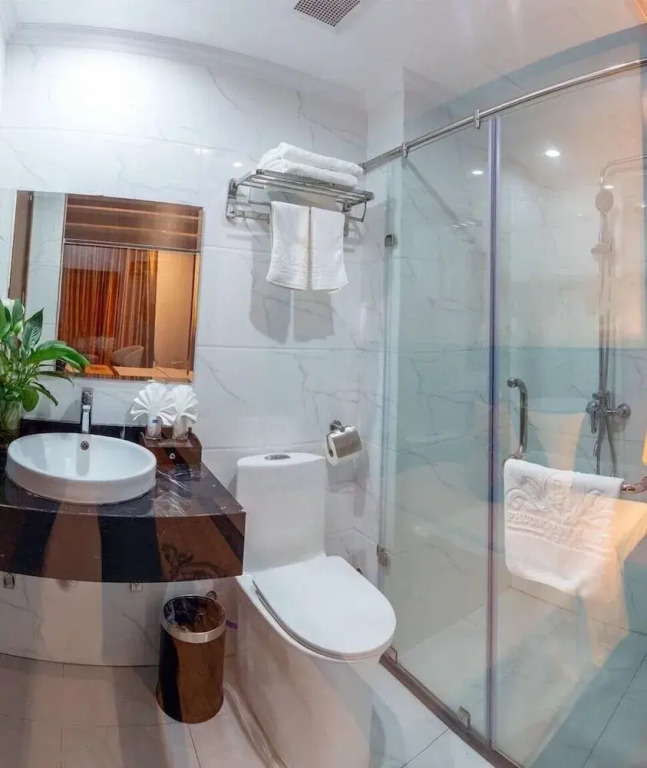 A25 Premium Hotel - Bãi Cháy Hạ Long